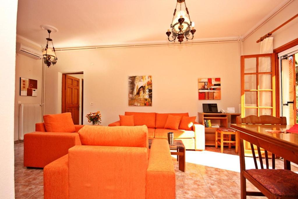 Pool Villa Grigoris Aspiotades Zewnętrze zdjęcie