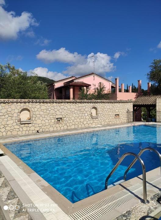 Pool Villa Grigoris Aspiotades Zewnętrze zdjęcie